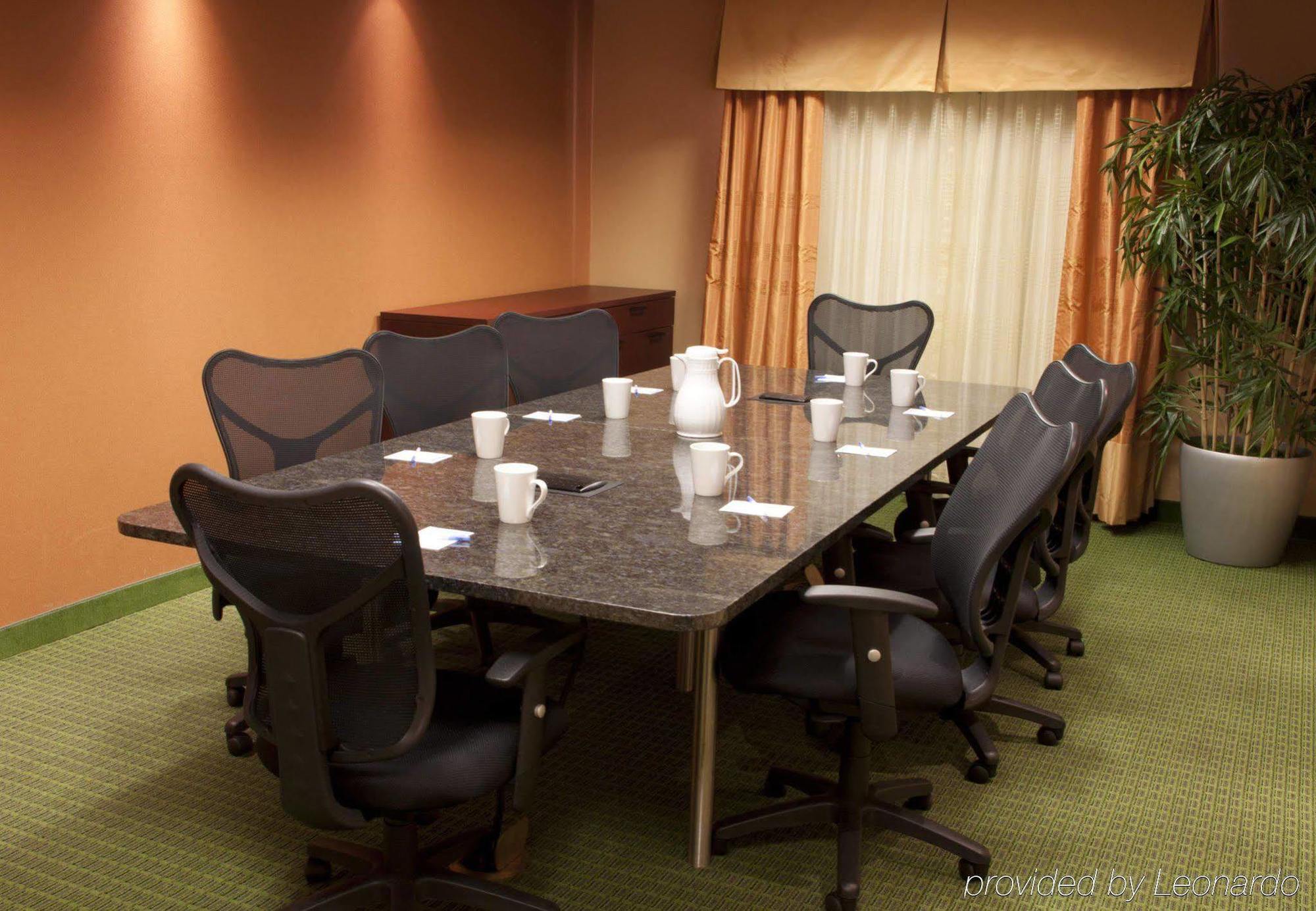 Fairfield Inn & Suites By Marriott Texarkana Επιχειρήσεις φωτογραφία